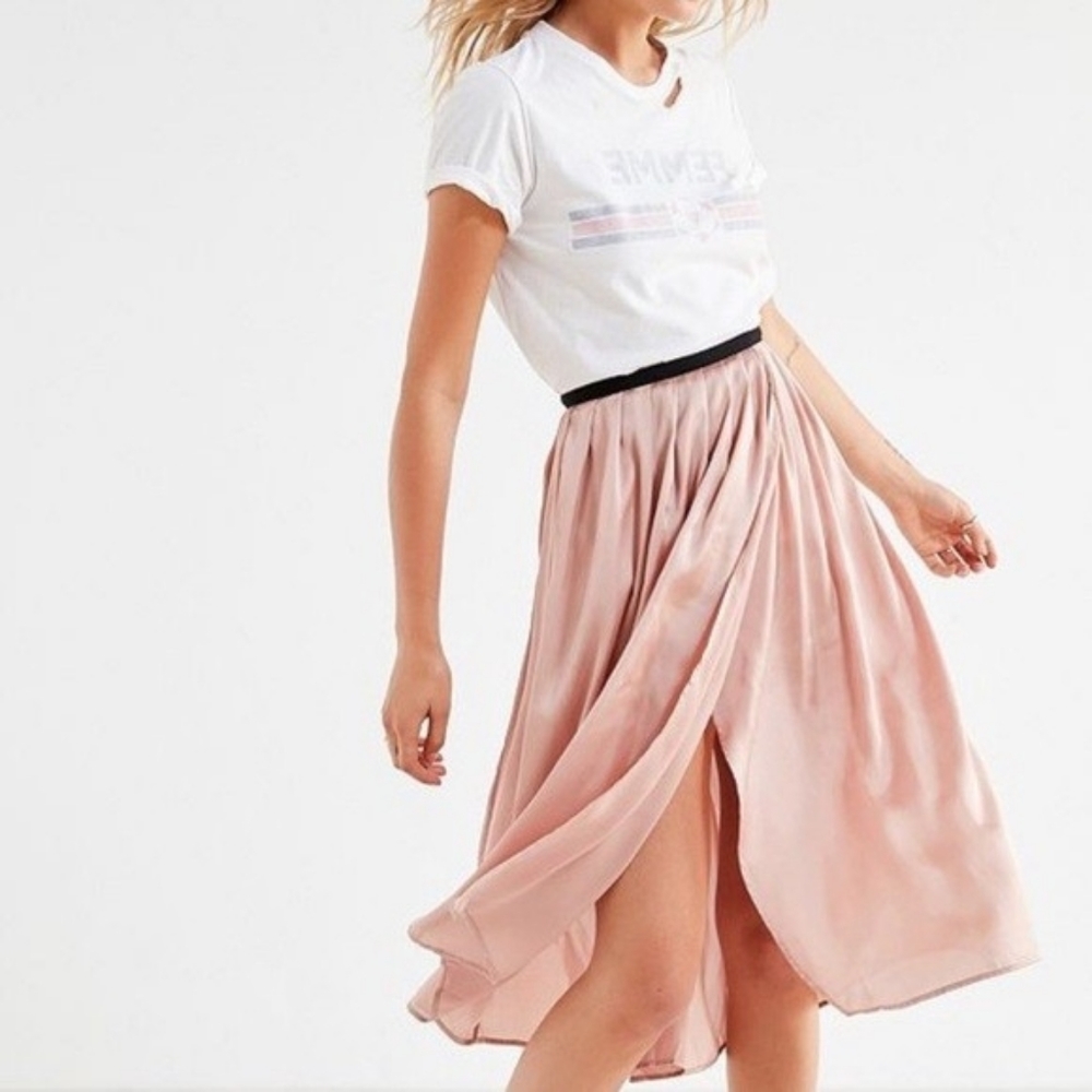 NWT UO Satin Slit Pleated Skirt